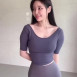 배꼽 자랑하는 골반 끝판녀 gif