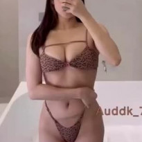 비키니 라인 시원하게 왁싱한 명아츄 몸매