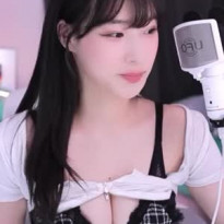 명아츄 체크 레이스 브라 가슴골