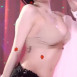 윤개굴이 트위치에서 못하던 리액션 가슴에 오일샤워