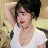 손밍 묵직한 흰티 몸매