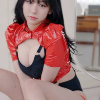 붉은 악마 쭈디 묵직한 가슴골
