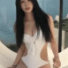 한갱 모노키니 비키니 몸매 가슴골