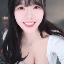수련수련 동탄 미시룩 장인 숙인 가슴골