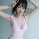 고우신 핑크 모노키니 가슴골