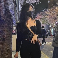 한국에 유학중인 헬스녀 - 꾸르