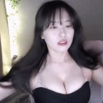 블랙 CK 캘빈클라인 브라 입은 묵직한 소람잉 가슴골