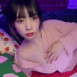 젖꼭지 노출한줄 알고 깜짝 놀라는 배라소니