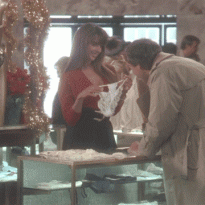 c4ce35a1e017a3d667724c361bf91831_1681295462_3203.gif