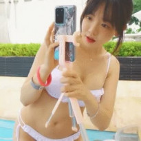 댄스팀 출신 여캠 은솔 비키니