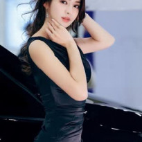 최상위 비주얼이라는 모델 안나경 섹시 의상 가슴골