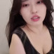 브라 어깨끈 자국 보여주는 소람잉