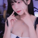 시원하게 앞이 뚫린 메이드복 가슴골 쵸단