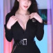 20살에서 다시 18살이 된 갓세희 섹시 경찰복