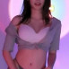 마젠타 끈 팬티 노출 패션 하얀 브라 가슴골