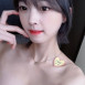 BJ 문월 상상하게 하는 윗 가슴 노출 오프솔더 방셀