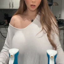서양 누나 노브라 가슴 영차!