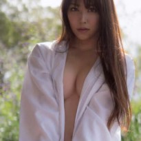 시로마 미루 섹시 화보 가슴골 노출