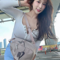 BJ 그릴래영 사복 앞 똑딱이 골지티 가슴골