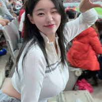 국대 경기보러 상암 직관하러 온 BJ 미래 + 비키니 몸매
