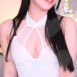 카메라로 다가오는 고양이귀 굥이 가슴골