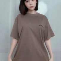 강인경 박스티 힘숨찐