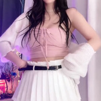 임지우 흰 테니스치마 가터링