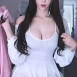 허벅지에 멍 보여주는 흰 끈나시 겨우디 F컵 가슴골