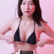 몸에 오일 바르는 처자 블랙 비키니 언더붑