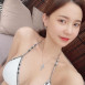 화정 비키니 몸매 근접 셀카 가슴골