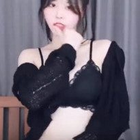 야채빵 블랙 레이스 브라