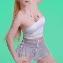 DJ JINA 댄스 화이트 튜브탑 가슴 바운스