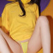 노란색 깔맞춤한 강인경