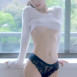 크롭티 노브라 김나정 아나운서