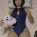 E다연 하이레그입고 누워서 강아지랑