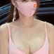모델 인소희 핑크 원피스 가슴골 핏줄