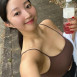 박선우 각도 좋은 끈나시 가슴골 물마실때