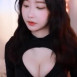 마젠타 가슴 배 뚫린 의상