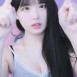 봉순 레이스 회색 나시 블랙 브라 가슴골 단추푼 청바지