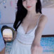 수련 수련 흰 레이스 브라 오토바이 댄스 요동치는 가슴