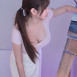 둘기얏 본업하는 미대 누나 브라 비치는 핑크 반팔티 가슴골