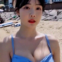 남순 수니그룹 출신 BJ 추단비 해수욕장 하늘색 비키니 몸매