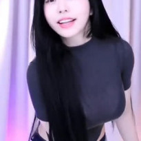 민가유 블랙 시스루 속 블랙 브라 거대한 가슴 출렁임
