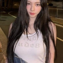에스파 카리나 인스타 슬퍼보이는 벚꽃구경