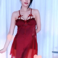 세경 빨간 시스루 슬립 망사스타킹 야한 몸매 ㅗㅜㅑ