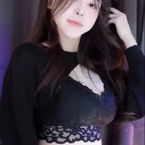 BJ 채빵 블랙 레이스 브라 가슴골