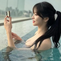 BJ 박민정 인스타 비키니 윗가슴