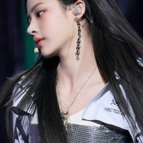 20251026002726_e2mSw9aLMY.jpg